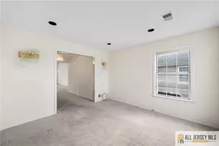 11 Rothwell Dr, Monroe Township, NJ 08831 - Photo 9