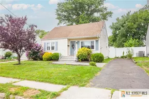 27 5th St, Sayreville, NJ 08872 - Photo 1