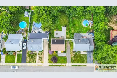 27 5th Street, Sayreville, NJ 08872 - Photo 31