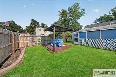 18 Woodland Road, Spotswood, NJ 08884 - Photo 15