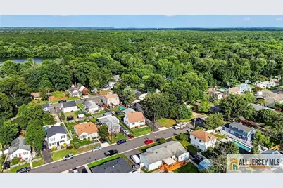 18 Woodland Road, Spotswood, NJ 08884 - Photo 3
