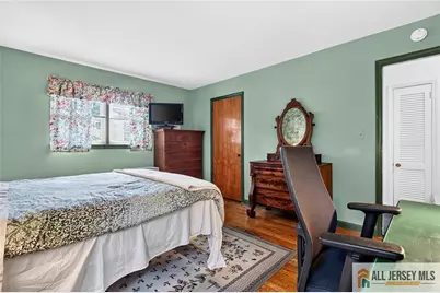 20 Kevin Road, East Brunswick Township, NJ 08816 - Photo 15
