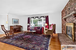 20 Kevin Rd, East Brunswick Township, NJ 08816 - Photo 5