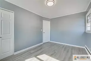 144 Bond St, Iselin, NJ 08830 - Photo 21