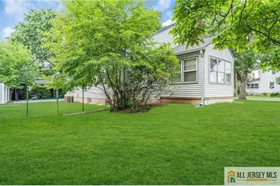 30 Martin Street, Middlesex, NJ 08846 - Photo 7