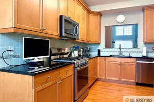 2302 Schindler Dr, South Brunswick Township, NJ 08852 - Photo 9