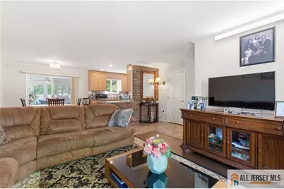 10 Helen Court, Piscataway Township, NJ 08854 - Photo 9