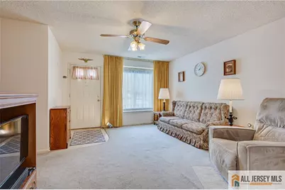 33 Keith Court, South Brunswick Township, NJ 08824 - Photo 3