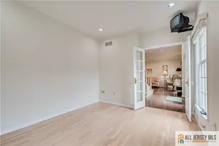 25 Dickinson Rd, South Brunswick Township, NJ 08824 - Photo 17