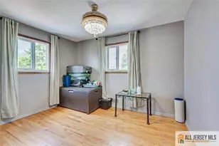 89 Whitman St, Carteret, NJ 07008 - Photo 27