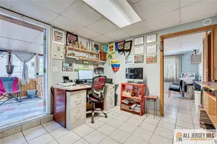 89 Whitman St, Carteret, NJ 07008 - Photo 29