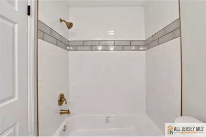 4 James Madison Court #B, Monroe Township, NJ 08831 - Photo 11