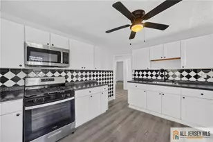 125 White Horse Ave, Hamilton Township, NJ 08610 - Photo 5
