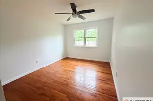 37 Judson St, Edison, NJ 08837 - Photo 5