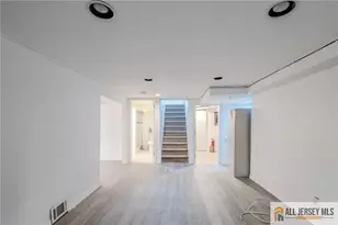 9 Haven Terrace, , NJ 08859 - Photo 17