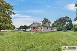 32 Lebed Dr, Franklin Township, NJ 08873 - Photo 21