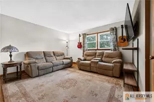 20 Thompson Ave, Fords, NJ 08863 - Photo 15