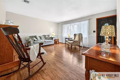 20 Thompson Avenue, Fords, NJ 08863 - Photo 11
