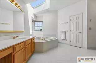 2 Chamberlin Ct, Cranbury Township, NJ 08512 - Photo 29