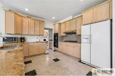 2 Chamberlin Court, Cranbury Township, NJ 08512 - Photo 17