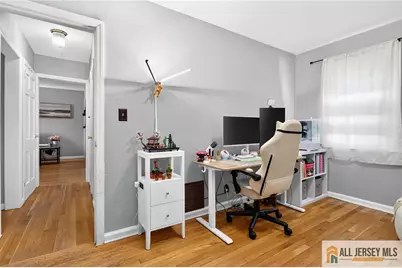 324 Green Street, Woodbridge Township, NJ 07095 - Photo 17