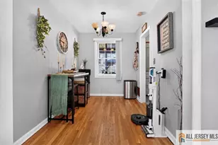 324 Green St, Woodbridge Township, NJ 07095 - Photo 5