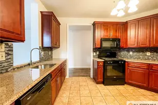 105 Regency Pl, Woodbridge Township, NJ 07095 - Photo 7