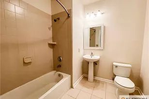 105 Regency Pl, Woodbridge Township, NJ 07095 - Photo 25