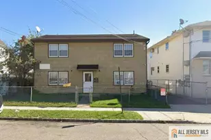 212 Sherman St, Perth Amboy, NJ 08861 - Photo 1