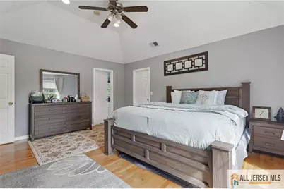 32 Franklin Street, Piscataway Township, NJ 08854 - Photo 19