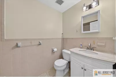 710 Peach Street, Avenel, NJ 07001 - Photo 17