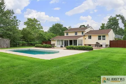 525 Shirley Parkway, Piscataway Township, NJ 08854 - Photo 33