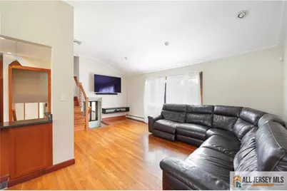525 Shirley Parkway, Piscataway Township, NJ 08854 - Photo 21