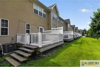 64 Andrews Way, Piscataway Township, NJ 08854 - Photo 35