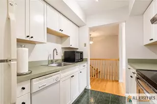 50 Prospect St, Metuchen, NJ 08840 - Photo 7