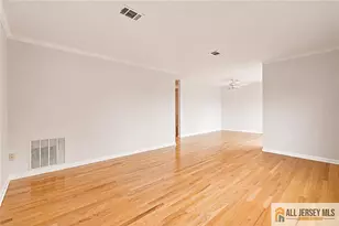 50 Prospect St, Metuchen, NJ 08840 - Photo 5