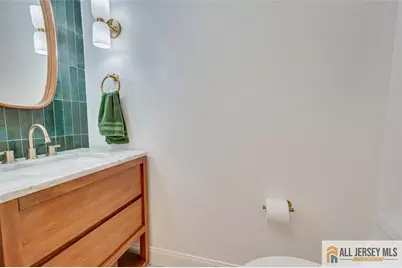 403 Somerset Court, South Brunswick Township, NJ 08540 - Photo 9