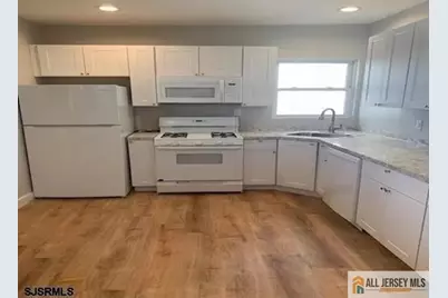 1637 Atlantic Avenue, Atlantic City, NJ 08401 - Photo 1