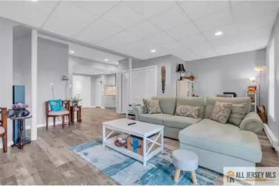 [Address not provided], Sayreville, NJ 08859 - Photo 37