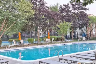 510 Sunshine Ct, Sayreville, NJ 08859 - Photo 1