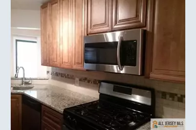 510 Sunshine Court, Sayreville, NJ 08859 - Photo 3