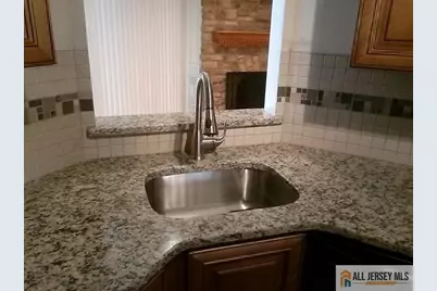 510 Sunshine Court, Sayreville, NJ 08859 - Photo 15