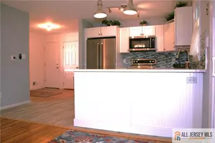 3 Piccadilly Circus, Sayreville, NJ 08872 - Photo 9