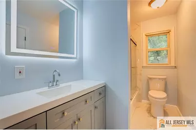 18 Kierst Street, Sayreville, NJ 08859 - Photo 15