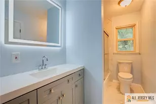 18 Kierst St, Sayreville, NJ 08859 - Photo 15