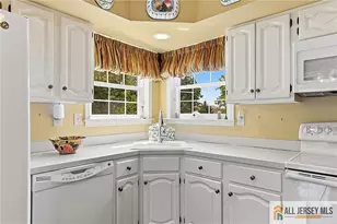 181 Concordia Cir, Monroe Township, NJ 08831 - Photo 11
