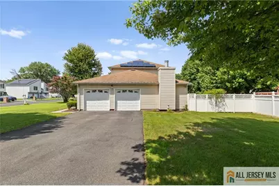 51 Diana Drive, South Plainfield, NJ 07080 - Photo 3