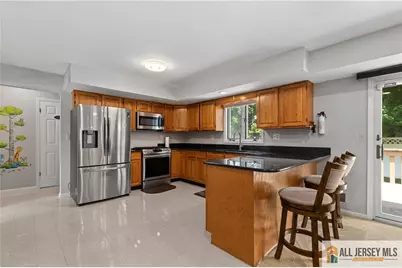 51 Diana Drive, South Plainfield, NJ 07080 - Photo 11