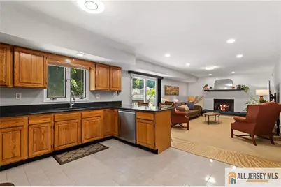 51 Diana Drive, South Plainfield, NJ 07080 - Photo 9