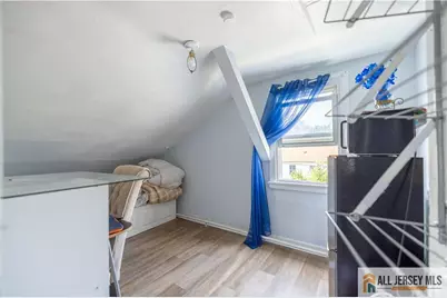 88 Hassart Street, New Brunswick, NJ 08901 - Photo 17